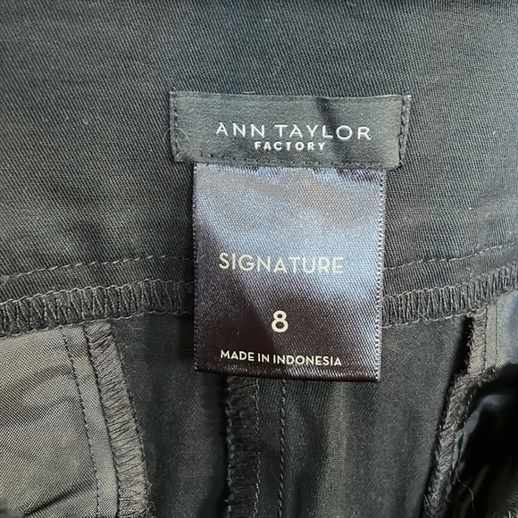 Ann Taylor Signature Pants size 8 - Picture 3 of 7